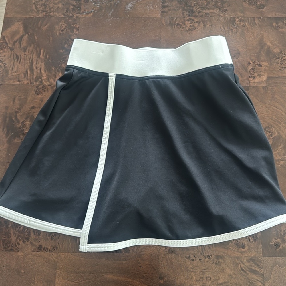 Women's Black and White Athletic Shorts - Picture 4 of 7